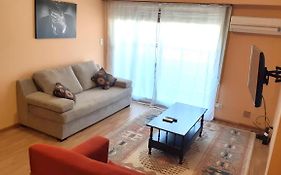 Danny Ap - Amplio Y Comodo - 18 Min Aeropuerto - Zona De Restos - Parking